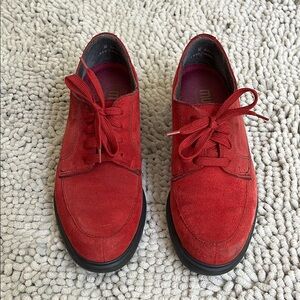 Munro Derby shoes in vibrant red